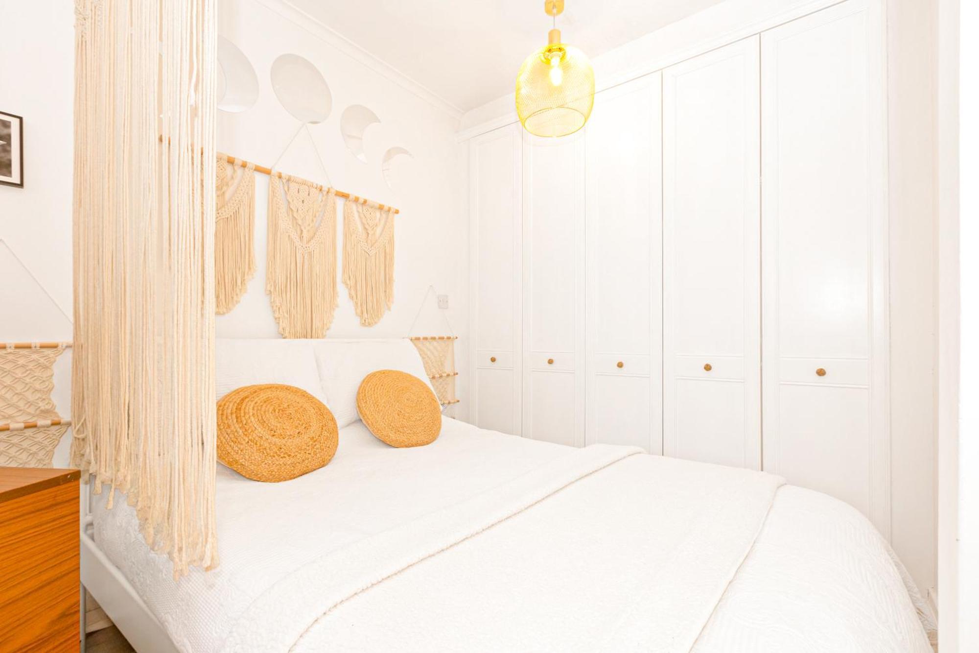 Charming Studio With Balcony In Putney, 5 Min Tube Londra Exterior foto