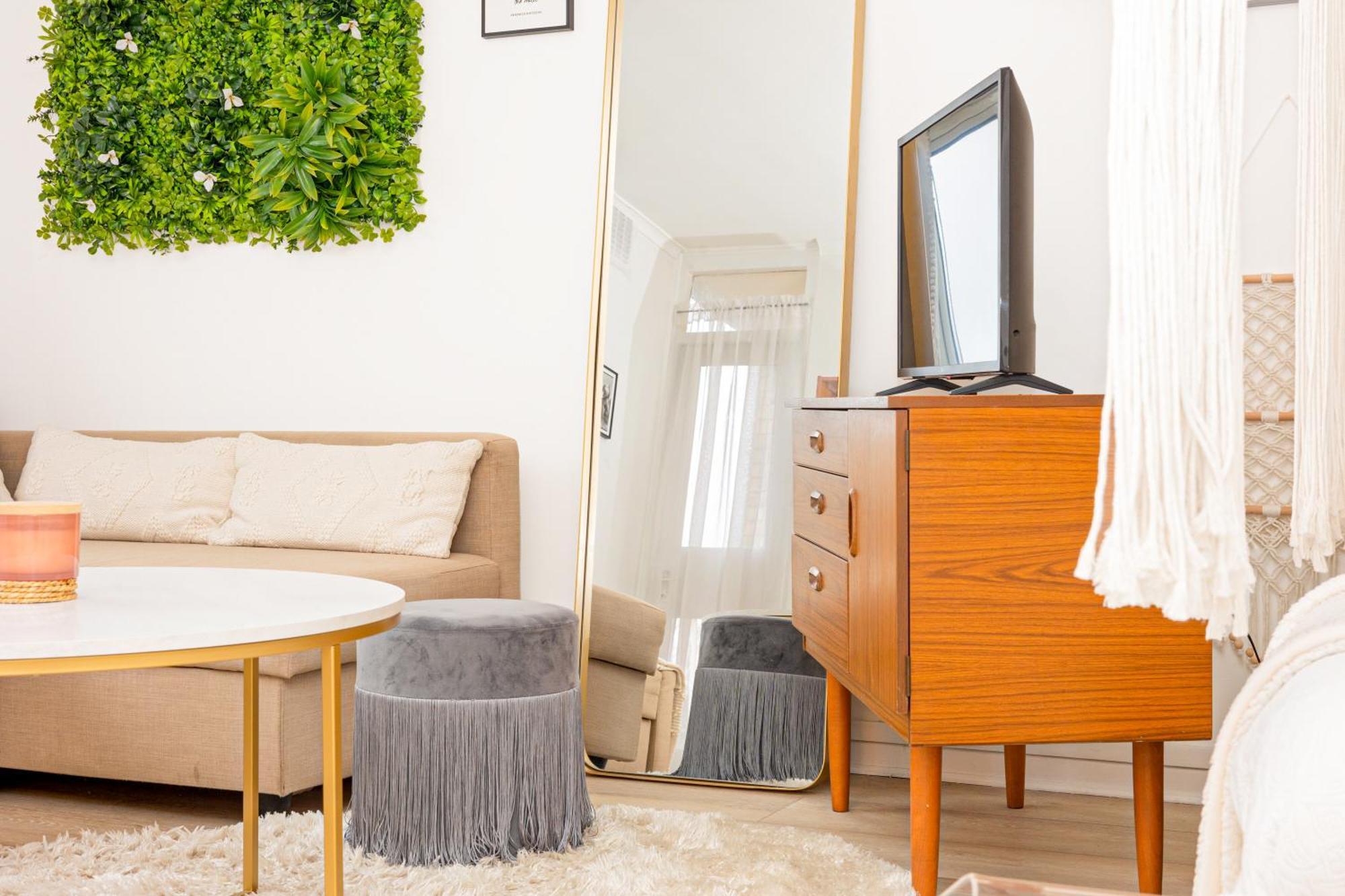 Charming Studio With Balcony In Putney, 5 Min Tube Londra Exterior foto